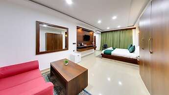 HOTEL GK PALACE