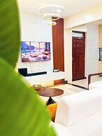 Charm Luxe Homes