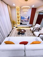 Charm Luxe Homes
