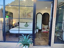 Secret Garden Homestay