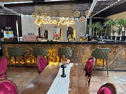 Gülce Köşk Otel & Restaurant