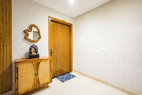 Versace Farms 5 BHK With Pvt Pool