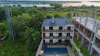 Versace Farms 5 BHK With Pvt Pool