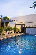 Versace Farms 5 BHK With Pvt Pool