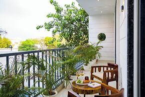 Versace Farms 5 BHK With Pvt Pool