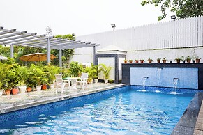 Versace Farms 5 BHK With Pvt Pool