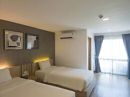 IMPRESS Hotel HUAI Khwang