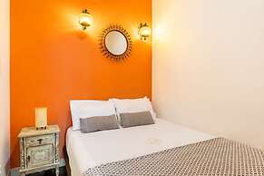 Artistic Alfama 4BR Cathedral Views Tram 28