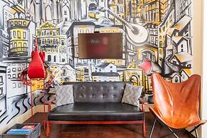 Artistic Alfama 4BR Cathedral Views Tram 28