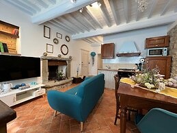 Casa Del Borgo