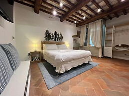 Vicolo Della Scala Rooms - La Luna