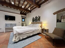 Vicolo Della Scala Rooms - La Luna