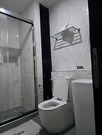 IVOTEL LUXURY HOTEL