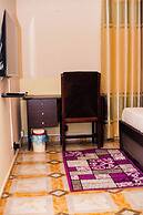 De GraceManuel Terrace