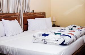 De GraceManuel Terrace