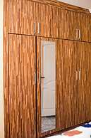 De GraceManuel Terrace