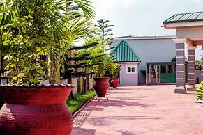 De GraceManuel Terrace