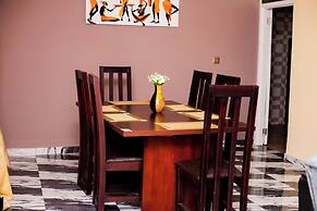 De GraceManuel Terrace