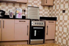 De GraceManuel Terrace