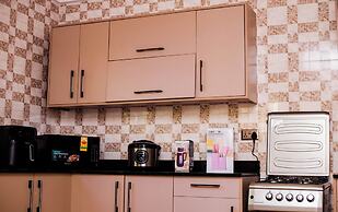 De GraceManuel Terrace