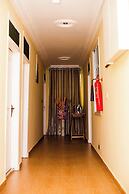 De GraceManuel Terrace