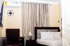 De GraceManuel Terrace