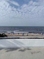 Bateria Seaside Lodge