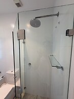 Manly 3 Bedroom Home - Upper Duplex