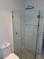 Manly 3 Bedroom Home - Upper Duplex