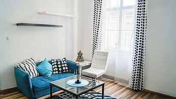 Group Stay Comfortable Multi Apart