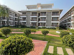 Rohm Staycations