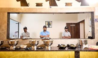 Karhandla Tigers Farm And Resort