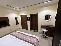 Ejiworld Hotel