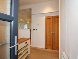 The Hedgerows - Hillview Lodges
