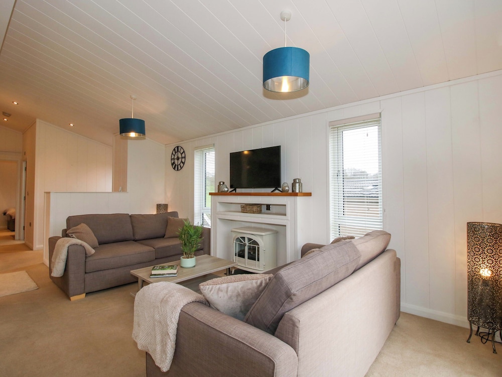 The Hedgerows - Hillview Lodges