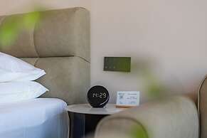Lisi Future Hotel