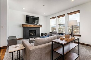 Jordanelle Retreats by Luxury Mountain