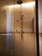 Paco Hotel Tuan Yi Da Metro