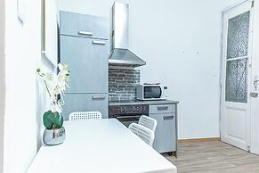 Comfy 2BR Apt For 6 Wiener Stadthalle