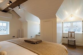 Stunning 6 BB Cottage & Annexe