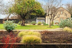 Stunning 6 BB Cottage & Annexe
