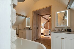Stunning 6 BB Cottage & Annexe