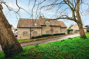 Stunning 6 BB Cottage & Annexe