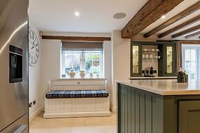 Stunning 6 BB Cottage & Annexe