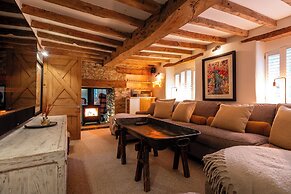 Stunning 6 BB Cottage & Annexe