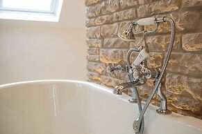 Stunning 6 BB Cottage & Annexe