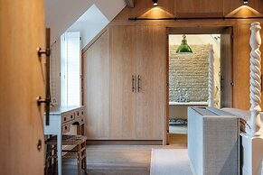 Stunning 6 BB Cottage & Annexe