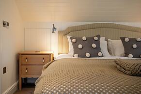 Stunning 6 BB Cottage & Annexe