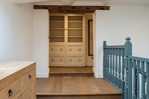 Stunning 6 BB Cottage & Annexe