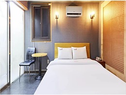 JUAN HOTEL SOME